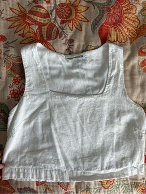 Abercrombie & Fitch White Linen Square-Neck Crop Tank Top
